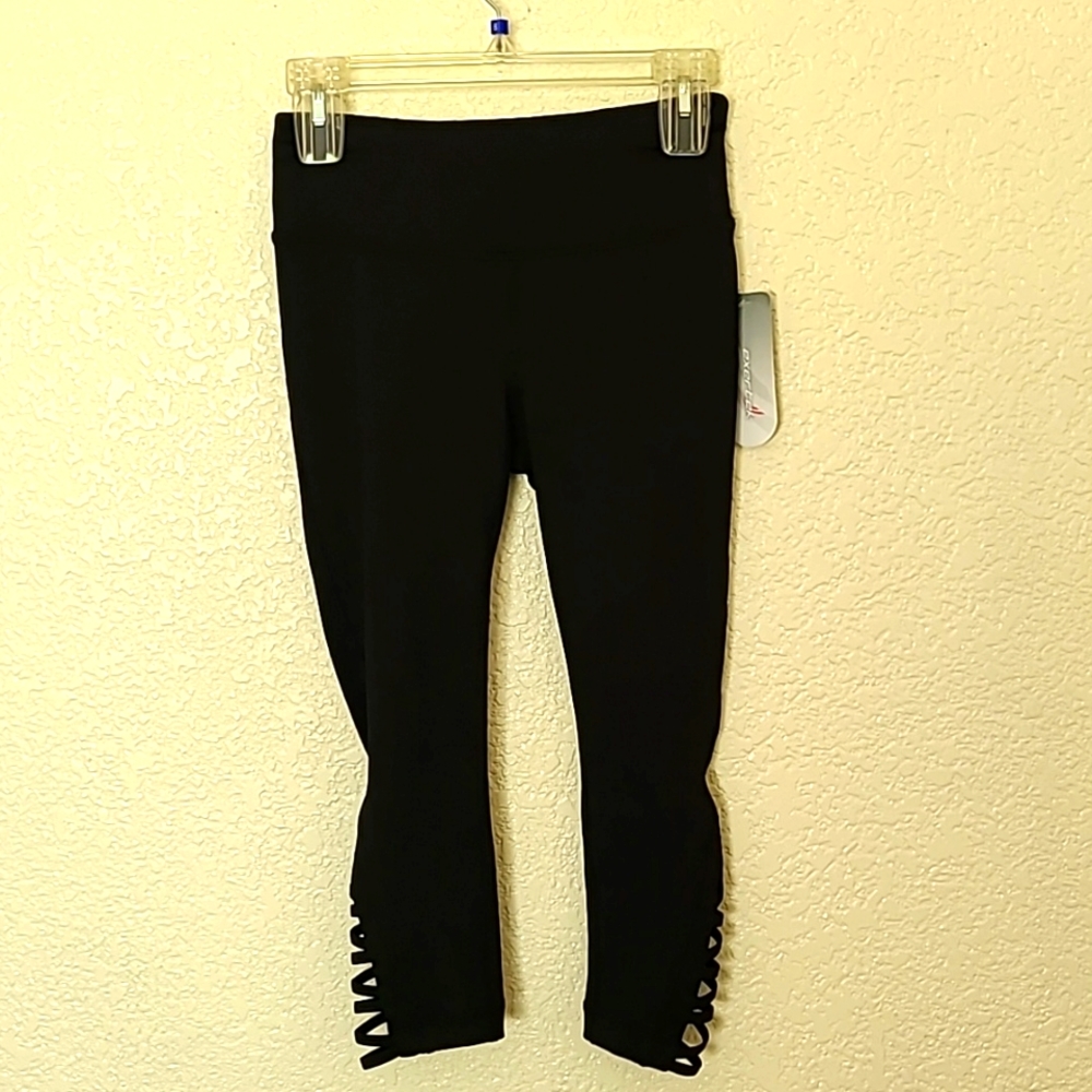 NWT exertek workout capri leggings, size PS